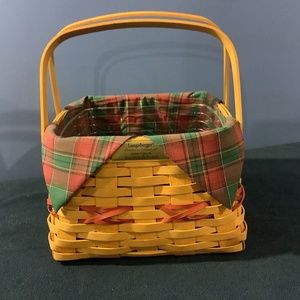 Longaberger Deck the Halls Basket 2000